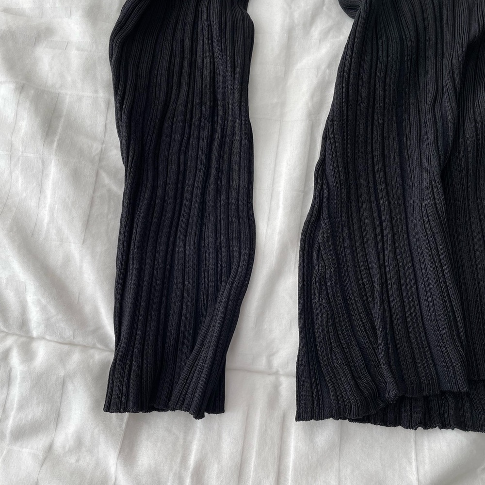 NWT H&M Black Sweetheart Neck Long Sleeve Crinkle Top - Picture 5 of 5